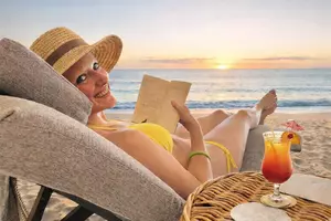 holly-on-the-beach-bikini